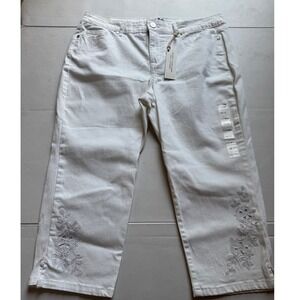 Code Bleu Chelsea Crop Jeans White Floral Embroidered Tummy Panel 16P NWT